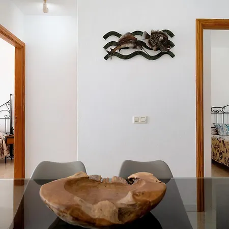 Apartament Callao 6 *