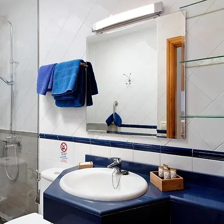 Callao 6 Apartment *